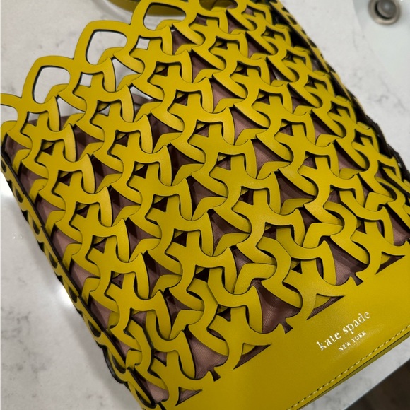 Kate Spade Woven Heart Bucket Bag - Yellow Large - Picture 3 of 11